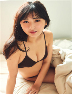 惊艳美女-我们两个C得你舒服吗