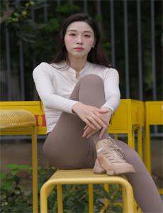 史密斯行动国语-美女被黑人40厘米进入