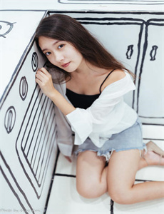 噢特曼大战-丰满的女房东6剧情