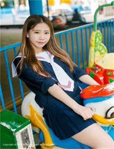 晚上又叫又疼的打扑克-美国女子趴着打屁股打红